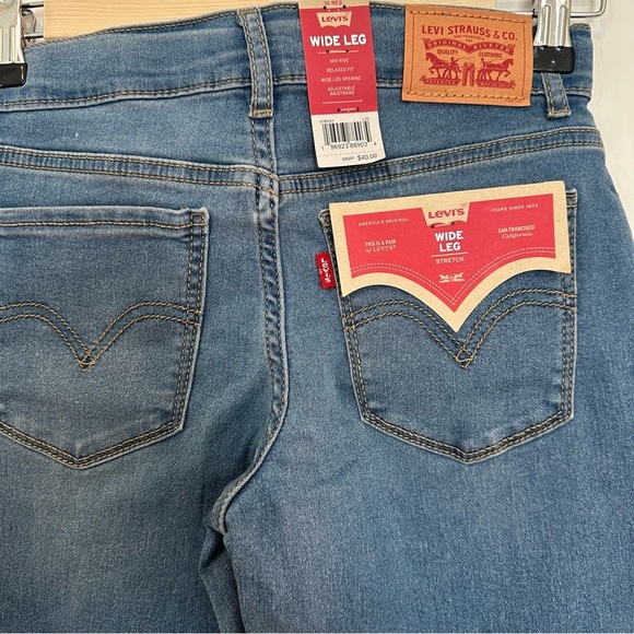 Girls Levi's Denim Blue Jeans Wide leg Med Wash Mid Rise Stretch Size 10. - Picture 4 of 5